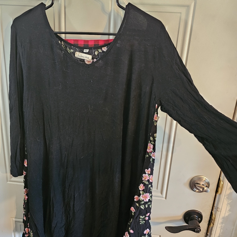 Floral Black Tunic Top